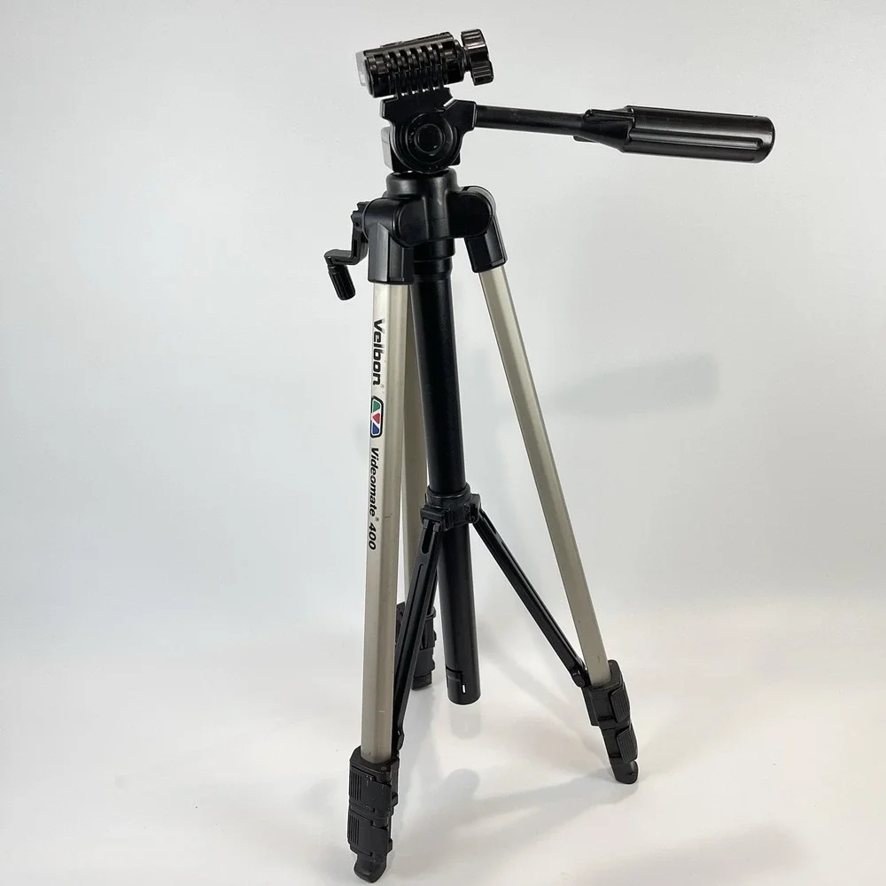 Velbon Videomate 400 Aluminum Adjustable Camara Tripod Ext. 5 Feet  With Panhead